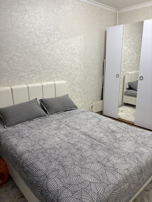 Диван 160*180,с матрасом