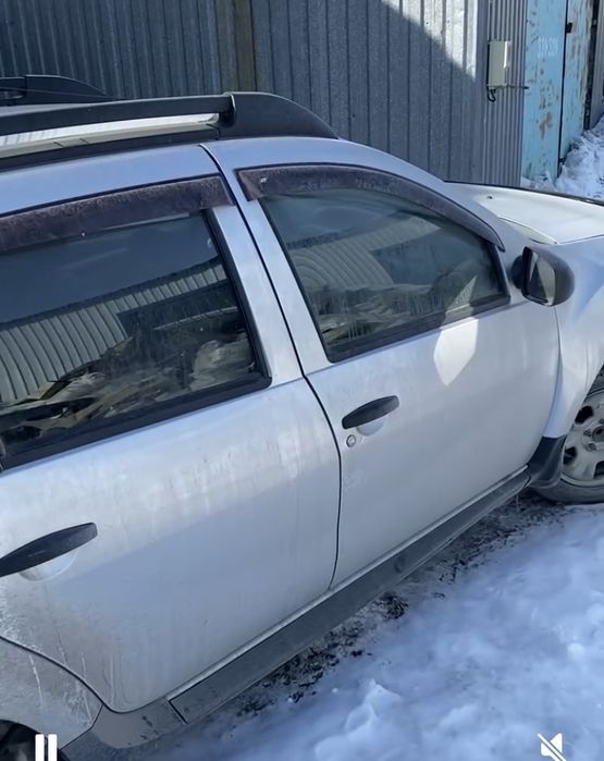 Дастер 2014 год 2л Автомат