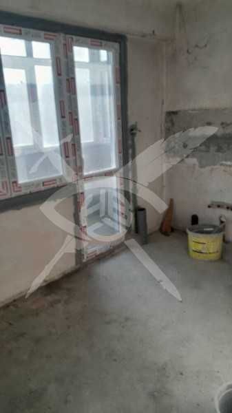 Продава се Двустаен апартамент в Айтос - 68 кв.м за 780 €/кв.м - Снимка #3