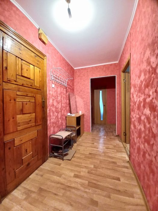 Продам 4мик 2х ком квартира.