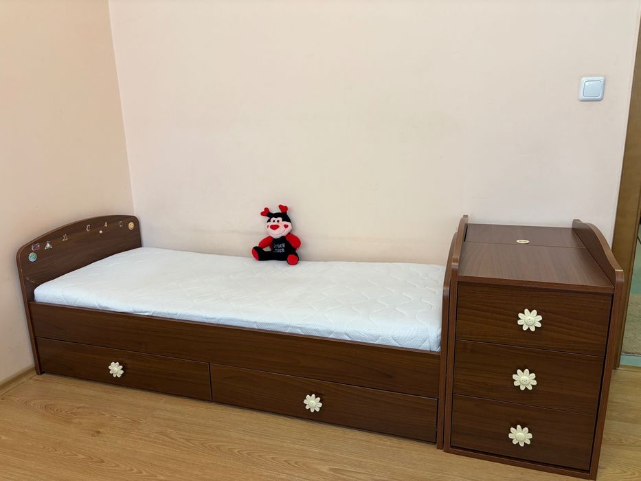 Трансформираща се кошара 3в1 “Ниа”