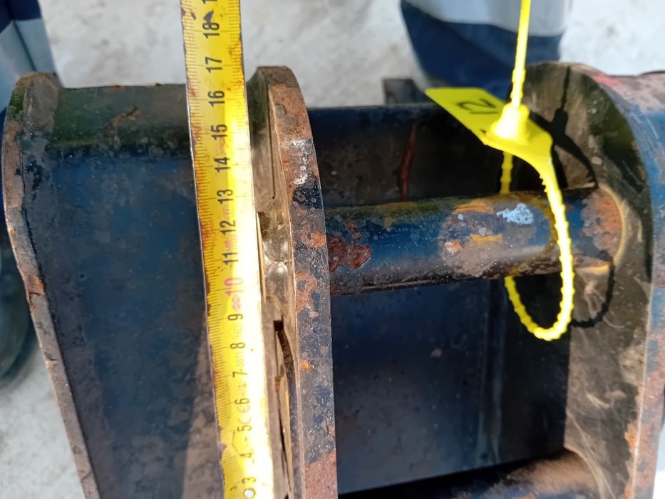 Cupa Noua 30 cm miniexcavator 1.5 1.8 tone