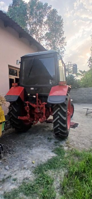 Mtz 80.1 sotiladi