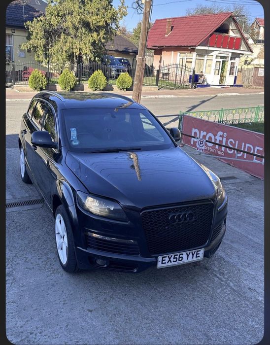 AUDI Q7 S Line Quattro Tdi