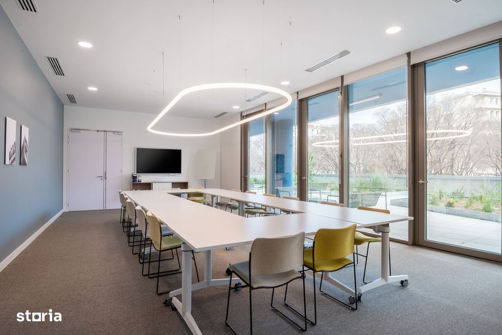 Spațiu de birou pentru 10 persoane în Spaces Business Garden