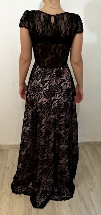 Rochie elegantă lungă din dantelă