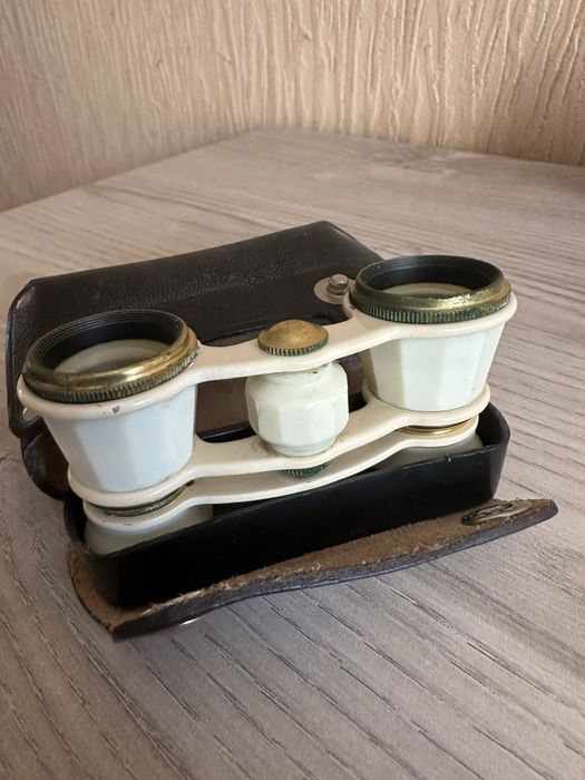 Бинокль театральный СССР