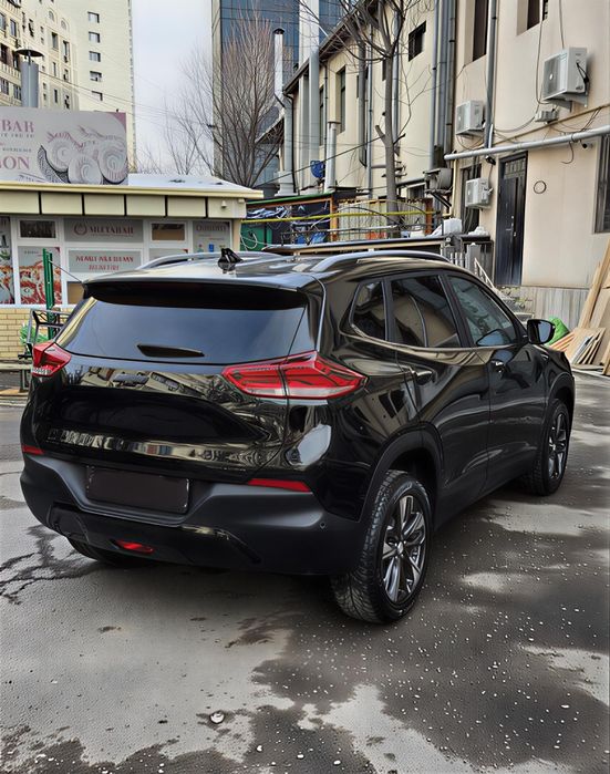 Tracker 2024 Primier Plus