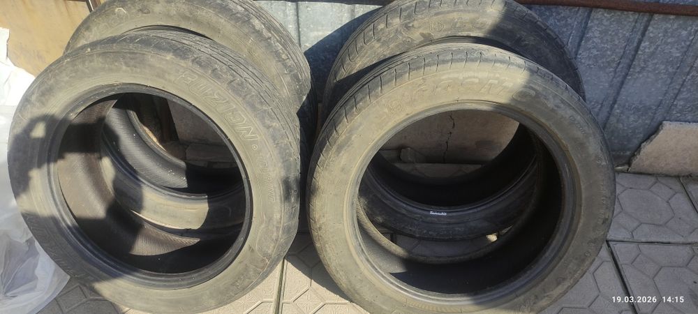 Летние шины 215/55/17