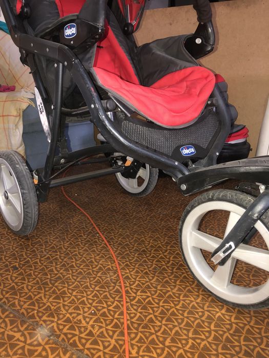 Коляска всесезенная Чико Chicco