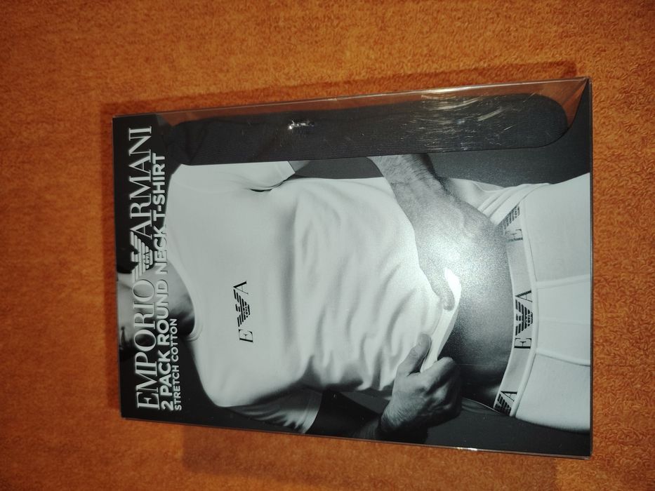 2 броя тениски на Emporio Armani