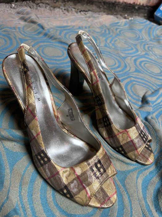 Туфли 39 размер 3000 тенге