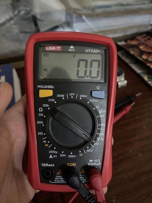 UNI-T Multimeter with NCV Detector original yangi