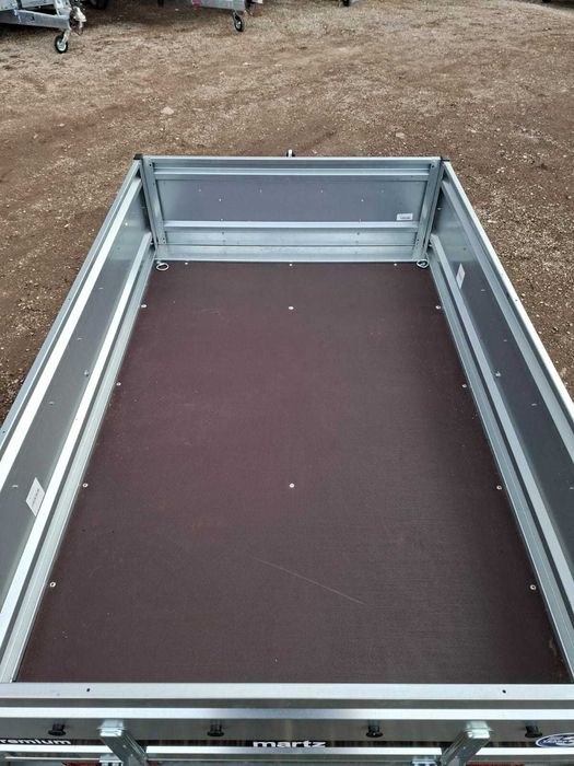 НОВО ремарке с ресьори и амортисьори