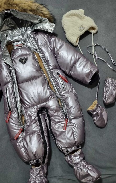 Продам комбинезон-трансформер