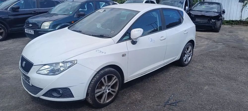 Dezmembrari / Dezmembrez  Seat Ibiza 5 (6J5) 1.6 Benz BTS cutie viteze manuala cod culoare LB9A