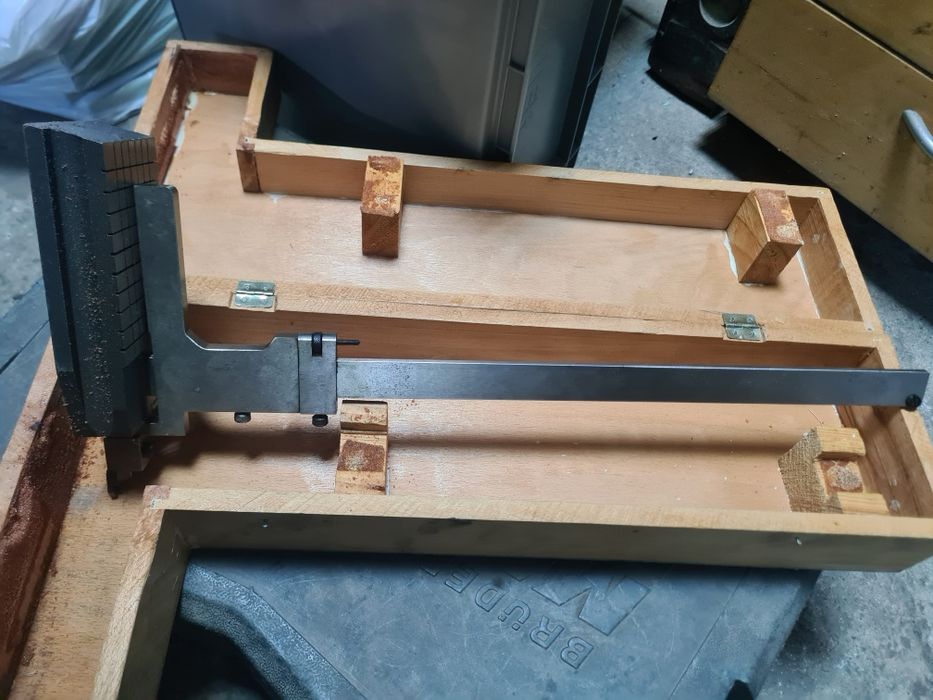 Subler mecanic vertical inaltime si trasaj vernier nou  nou