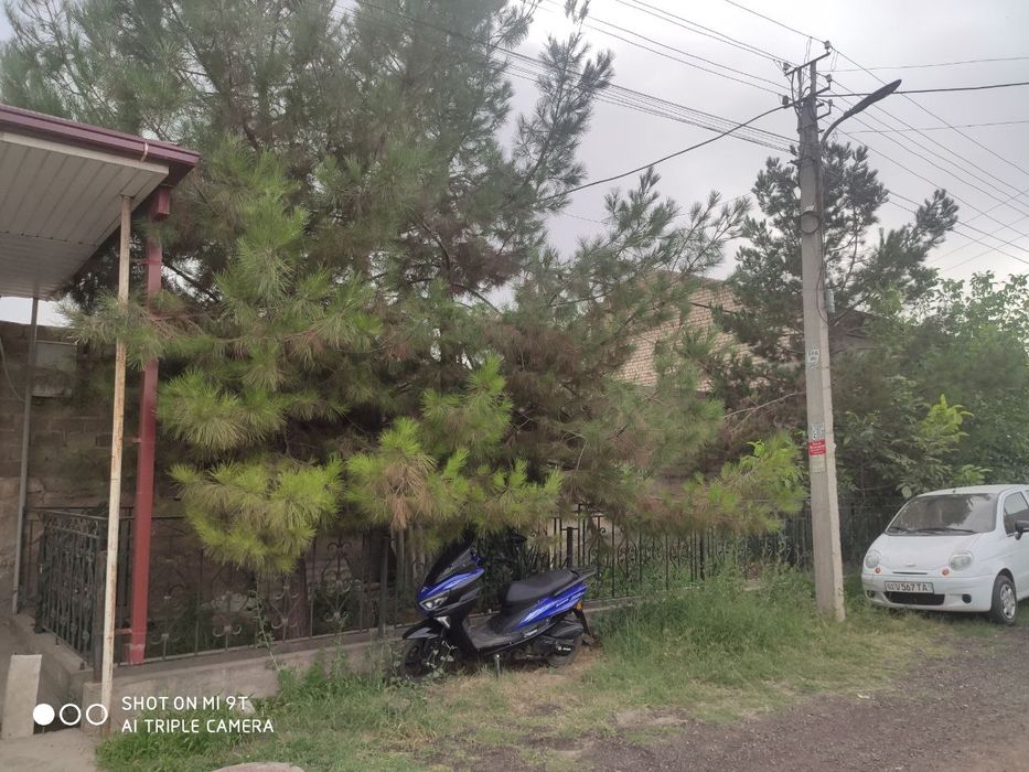 Yer sotiladi Ittifoqda masjid kochadasida