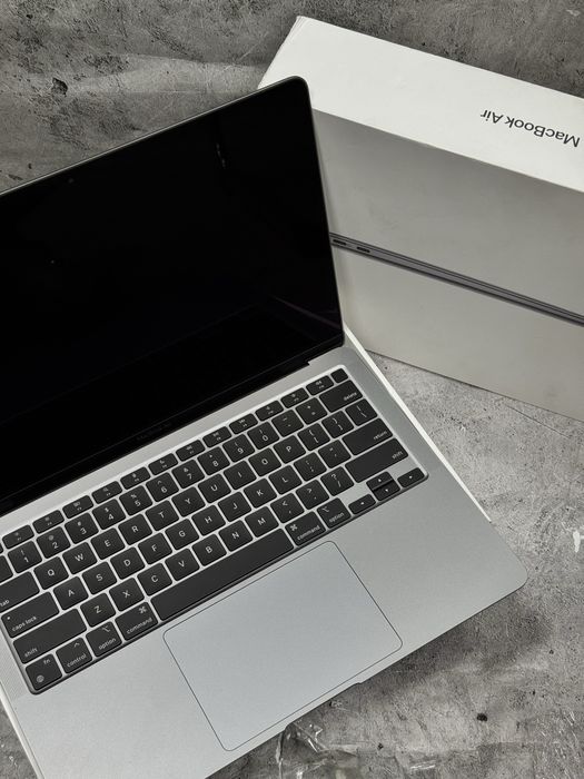 MacBook Air, 256гб, 13 дюймов, Костанай 1014, лот 687610