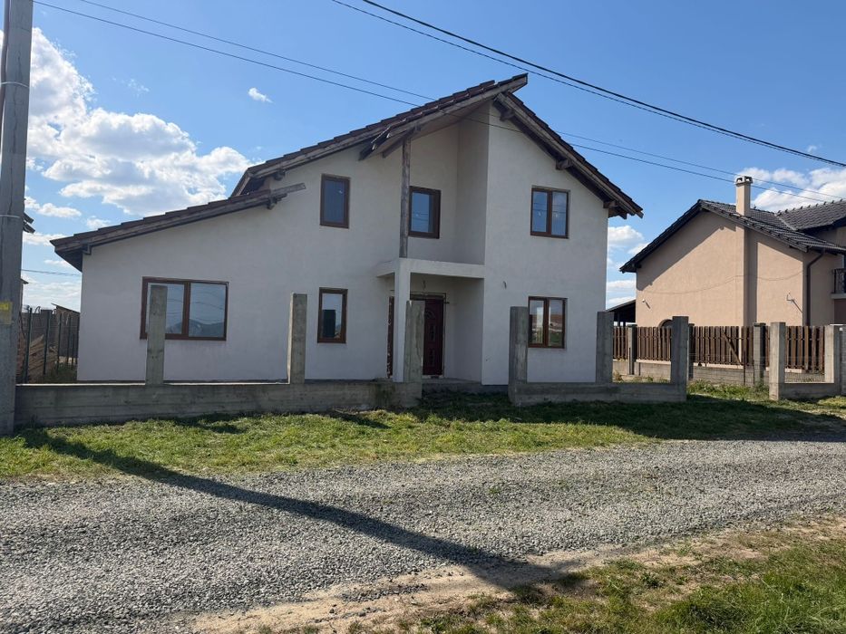 Casa noua  Vila Mandruloc / Arad