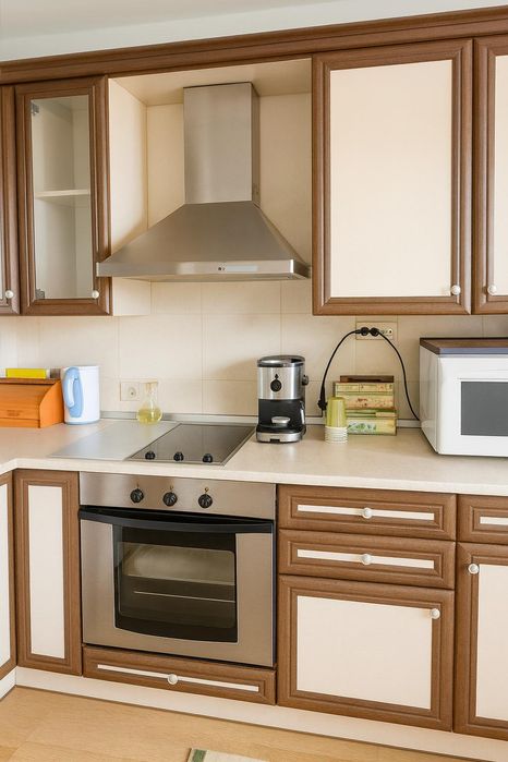 Дава се под наем Тристаен апартамент в Пловдив, Център - 104 кв.м за 663 € - Снимка #1