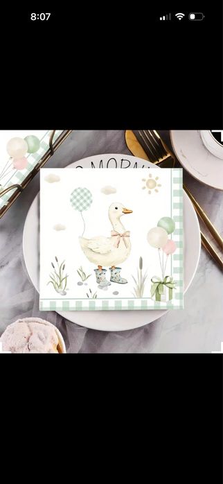 One silly goose украса под наем