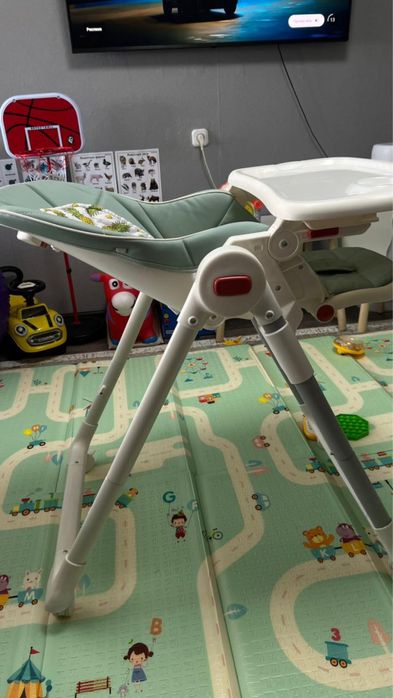Продам стульчик для кормления