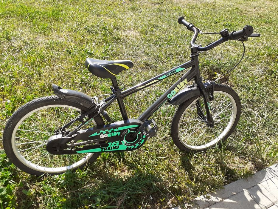 Vând bicicleta copii 5-8 ani