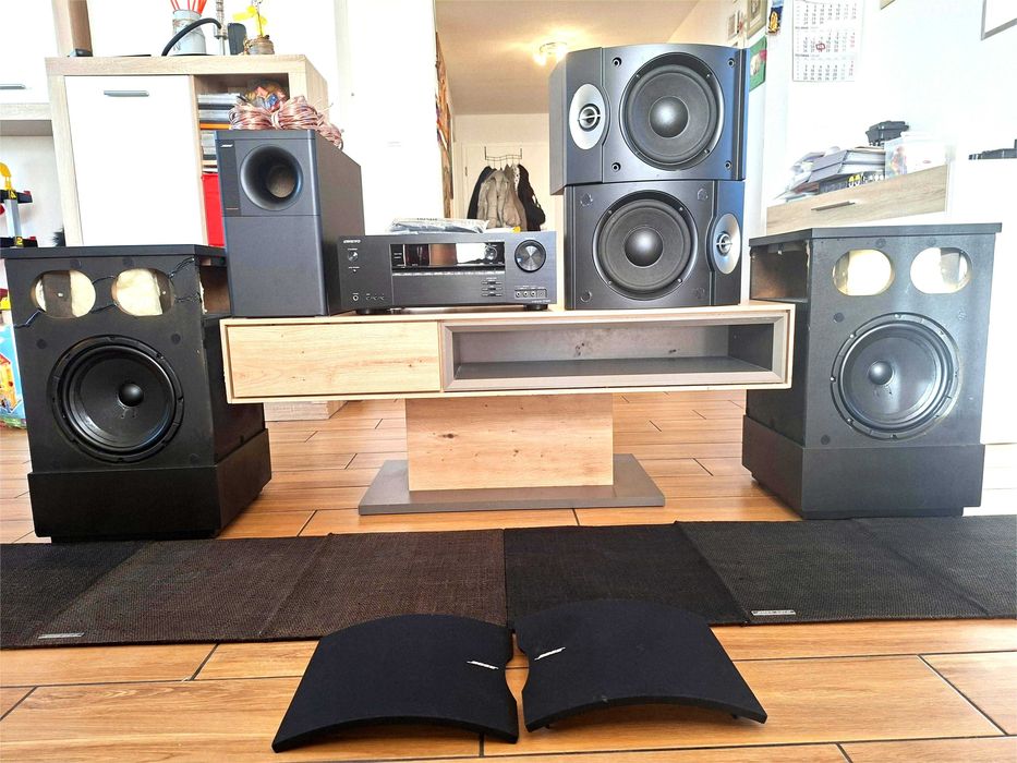 Bose 501 + 301 + Bose Acoustimass 5 + Onkyo HT-R494 Dolby Atmos
