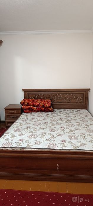 Мархабо срочно продаётся квартира.