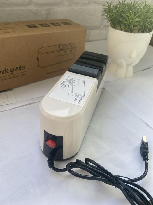Електрическо Точило За Ножове / Ножици и други