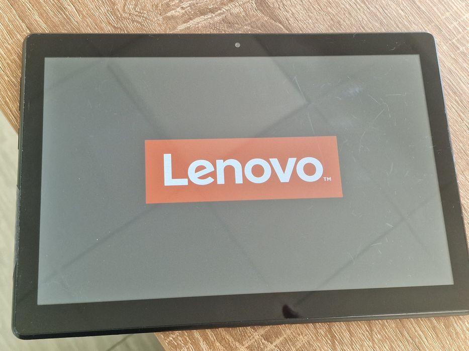 Lenovo m10 таблет