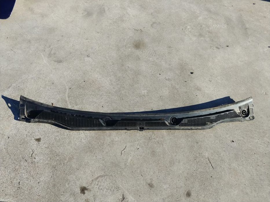 grila stergator capota renault captur 1 j5 h5 2018