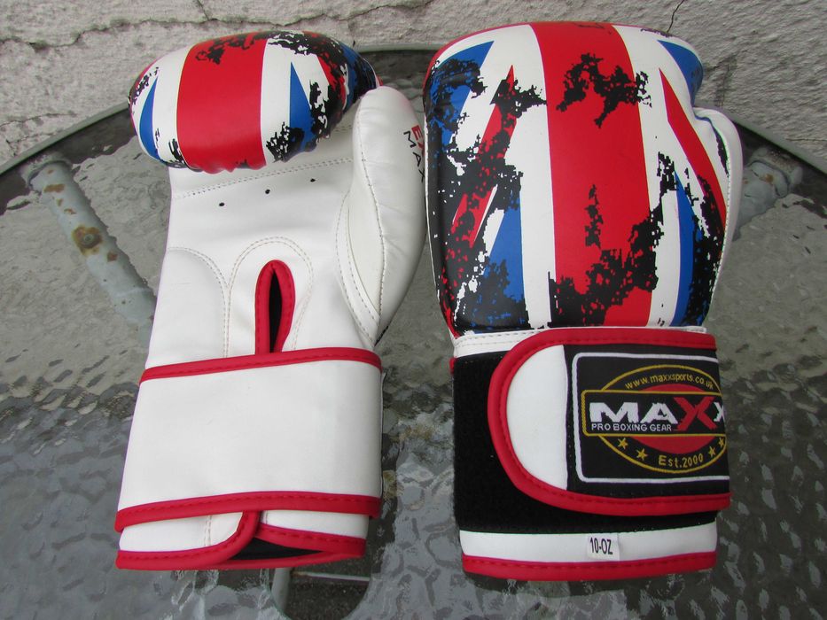 Боксови ръкавици MAXX PRO BOXING GEAR гр. Сливен Даме Груев • OLX.bg