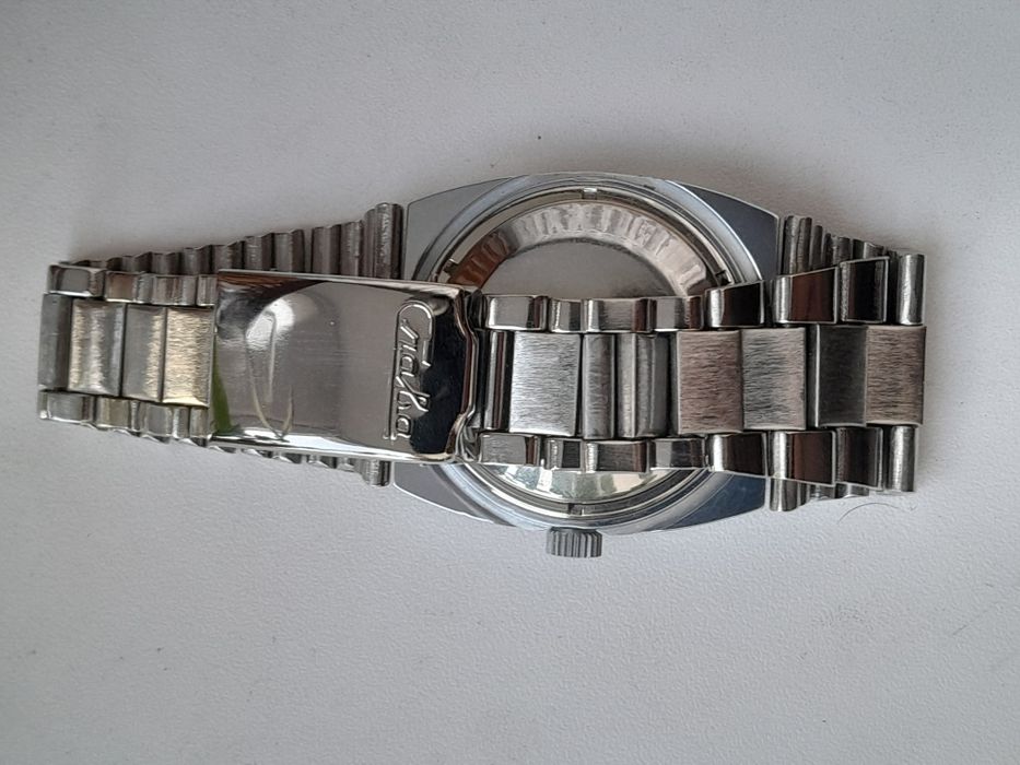 Продам новые часы СССР