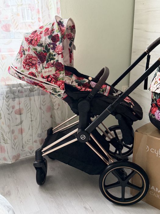Детска количка CYBEX PRIAM Rose Gold / Spring Blossom