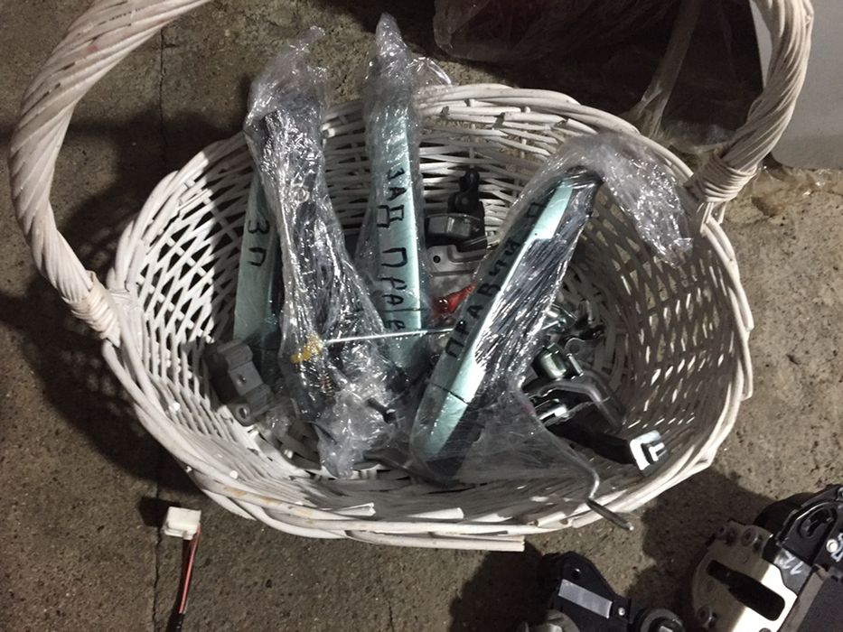 Диффузор тойота ярис 1.5 1.3 автомат радиатор