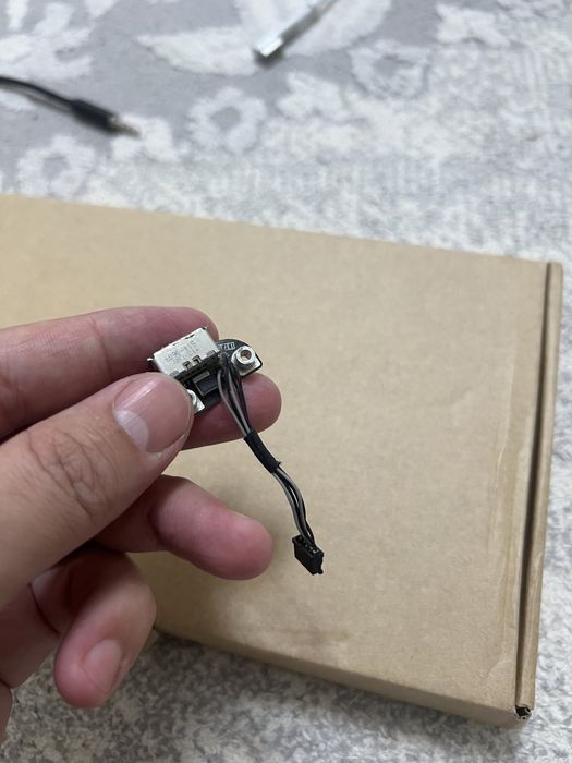 Macbooc аксессуар