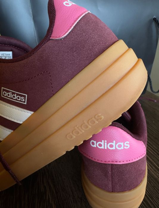 Маратонки Adidas