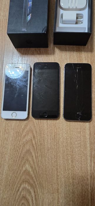 Продам четыре штуки Айфон 5s