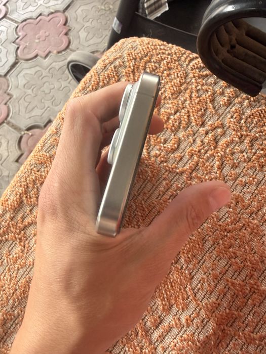 Iphone 15 Pro Natural Titanium 87% 256ГБ комплект