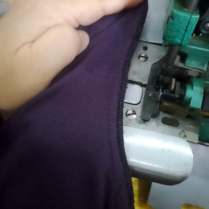 Tikuv mashinalari, overloklar