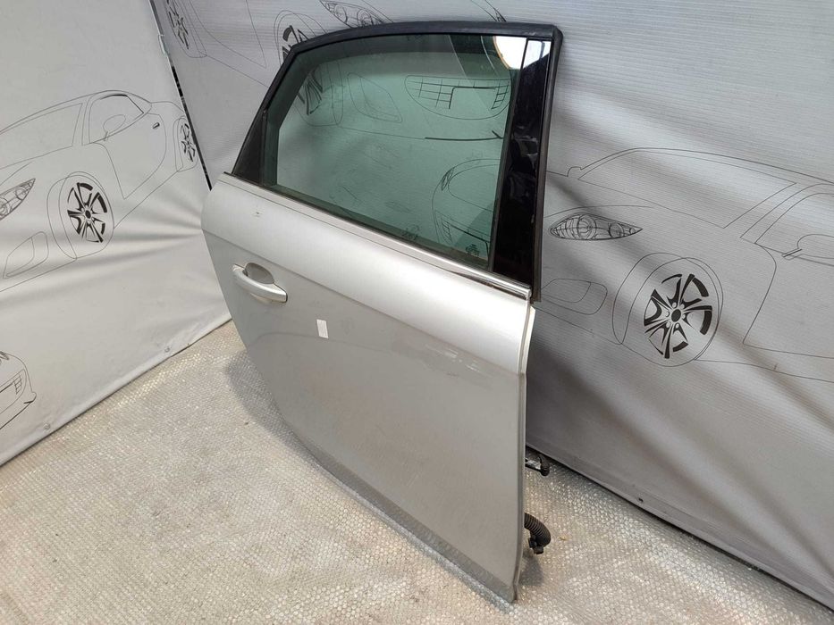 Ușă Spate Dreaptă Audi A4 S4 B8 8K Sedan Gri Cod Culoare P5 / X7W 2009 / [2008-2015] / 8K5833052D (2D)