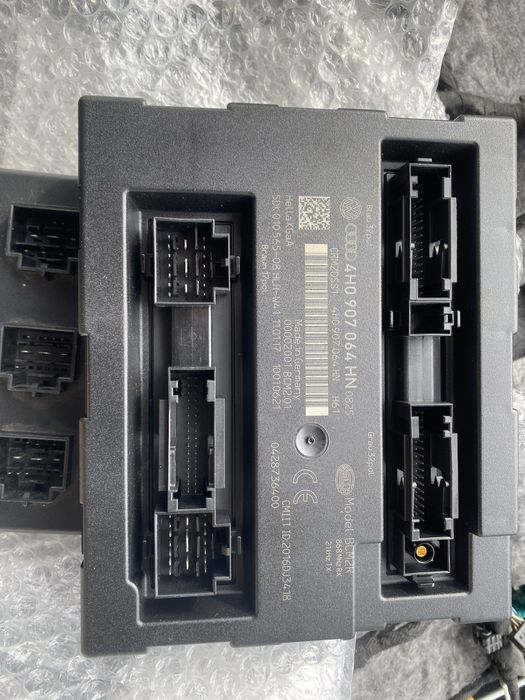 Audi Matrix A8 S8 4H D4 Матрикс модул фарове