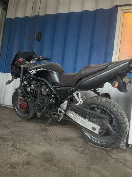Продам мот ямаха fz400