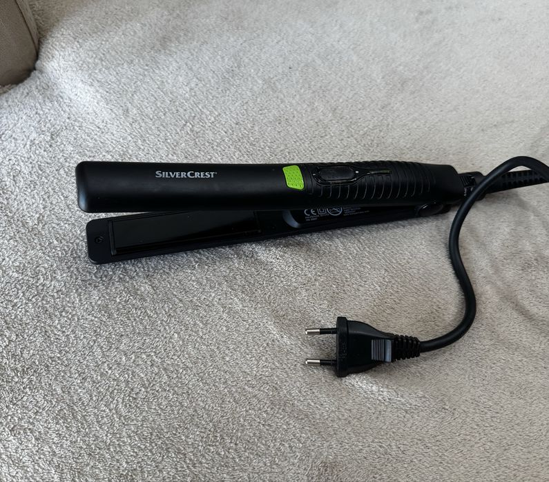 Преса за изправяне на коса