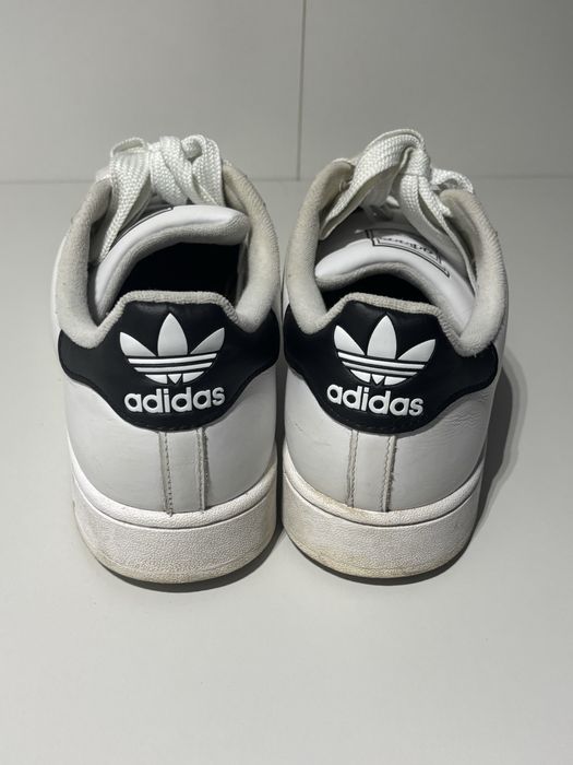 Продам кроссовки в отличном сосоточнии