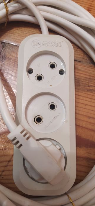 Удлинители 8 метровые.