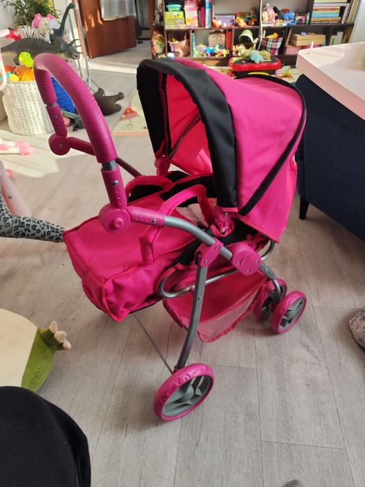 Продам коляску игрушку.