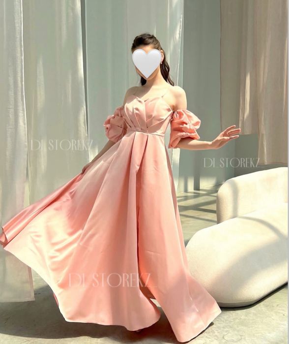 Платье вечернее.